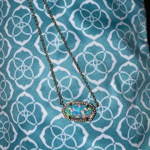kendra scott necklace